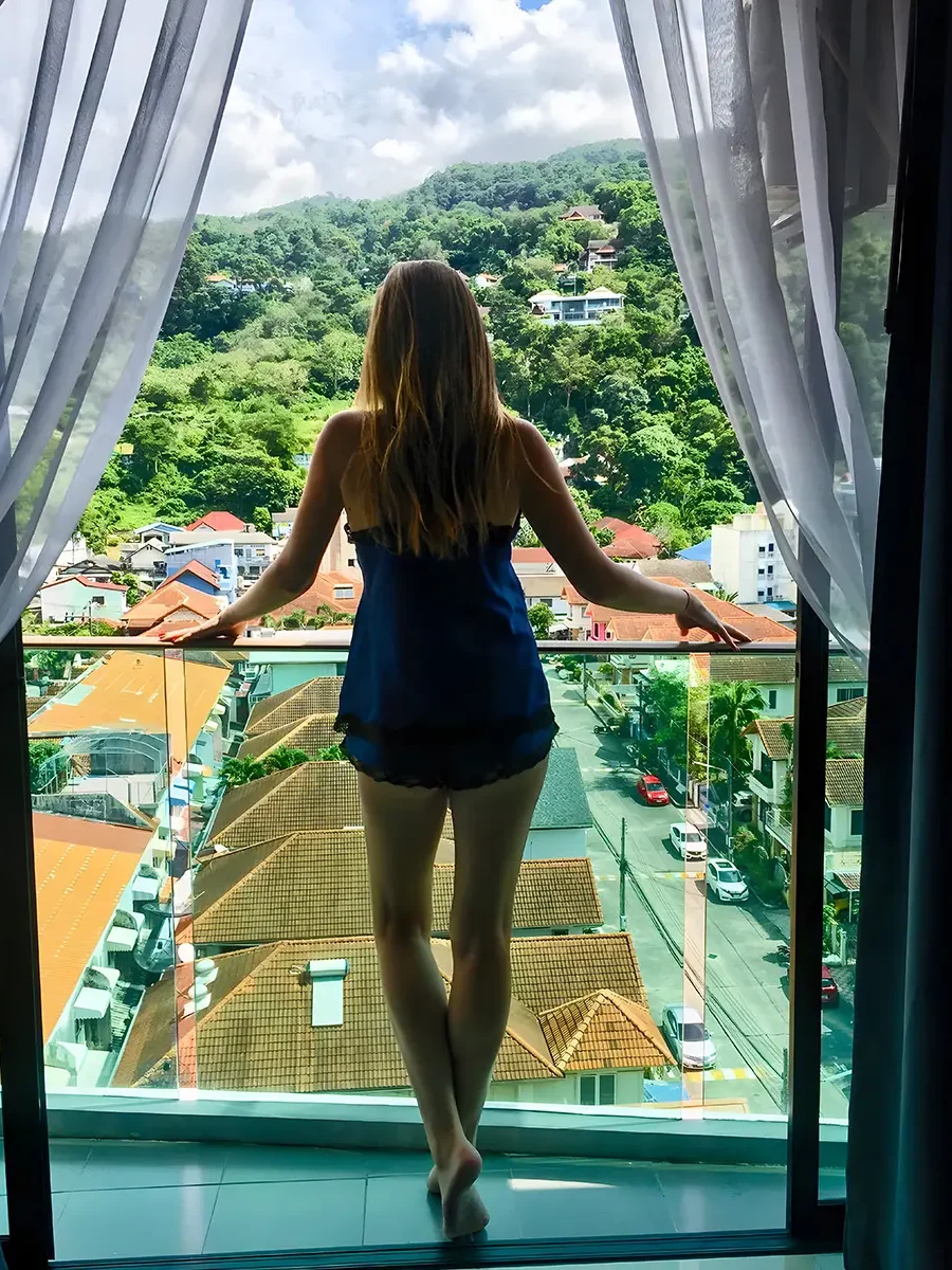 patong-abstract-decorations-interior-design patong-abstract-decorations-interior-design